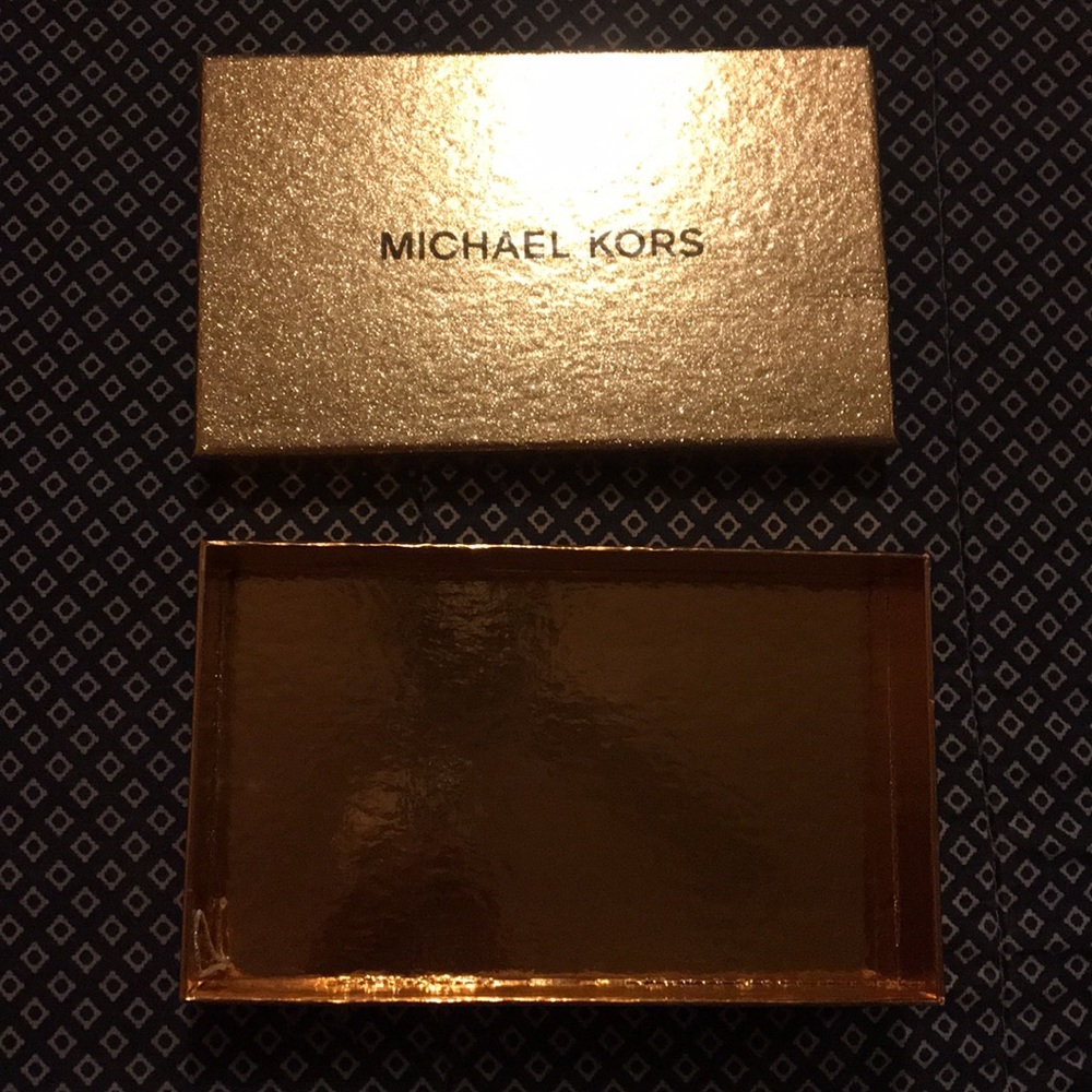 Michael kors gift box